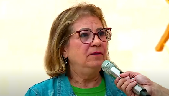 Imagem de capa - Ela foi curada de um câncer no intestino