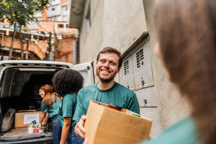 Imagem de capa - Dia Nacional do Voluntariado