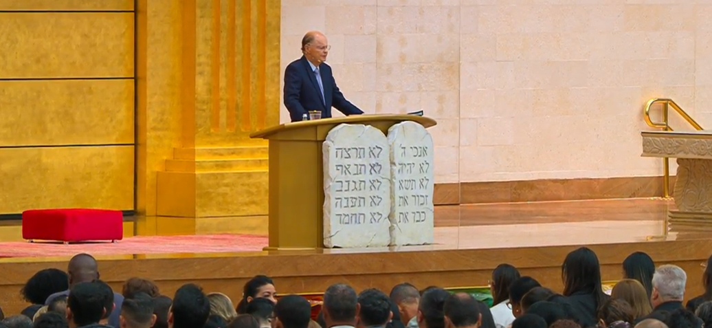 Imagem de capa - "Reunião dos Discípulos" com o Bispo Edir Macedo