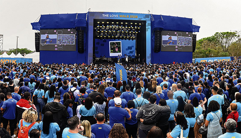 Caminhada do Amor reúne mais de 300 mil pessoas