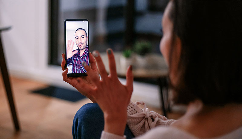 IA e luto: a ilusão de tentar reviver quem já partiu