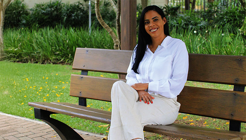 “Eu sentia uma tristeza profunda, mas tentava calar esse vazio com a bebida”