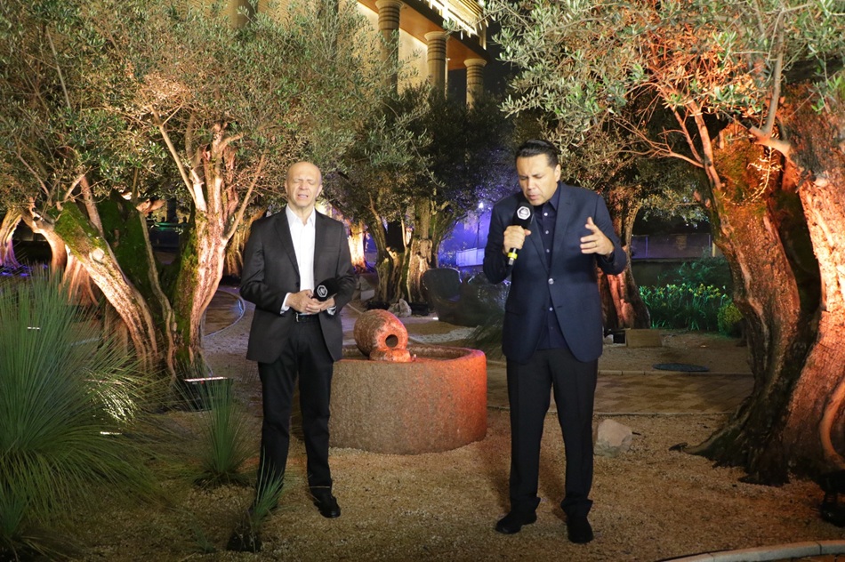 Imagem de capa - "Caminhada da Fé Rumo à Fogueira Santa de Israel no Getsêmani"