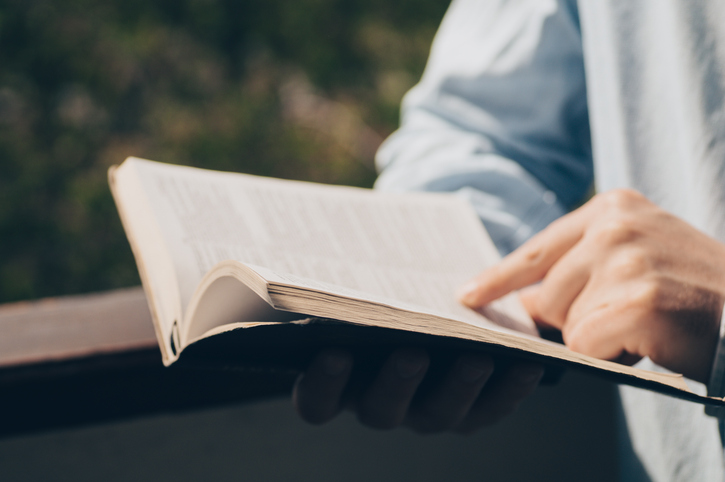 postJulga a todos: confira a reflexão completa no blogna categoriaEster Bezerra