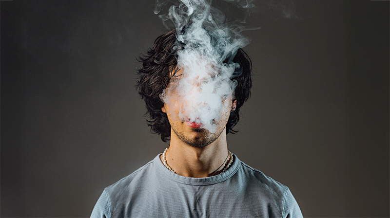 postCigarro eletrônico: milhões de adolescentes na mirana categoriaFolha Universal