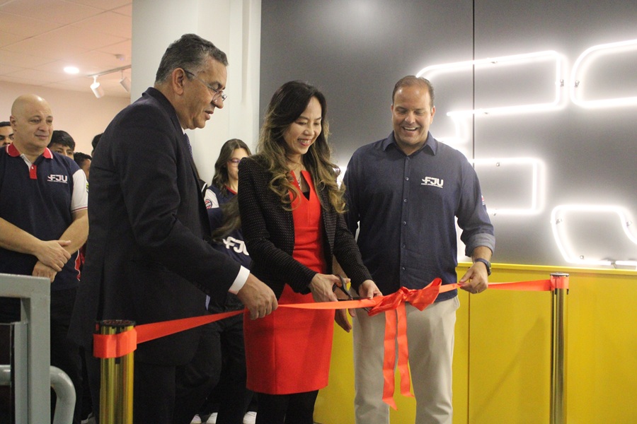postComitiva de Taiwan entrega instrumentos musicais doados para a FJUna categoriaNa Central Nacional, em SP