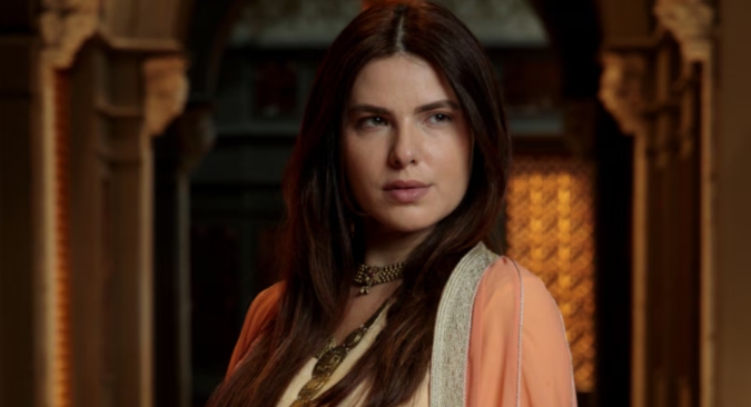 Isabela da série “O senhor e a serva”