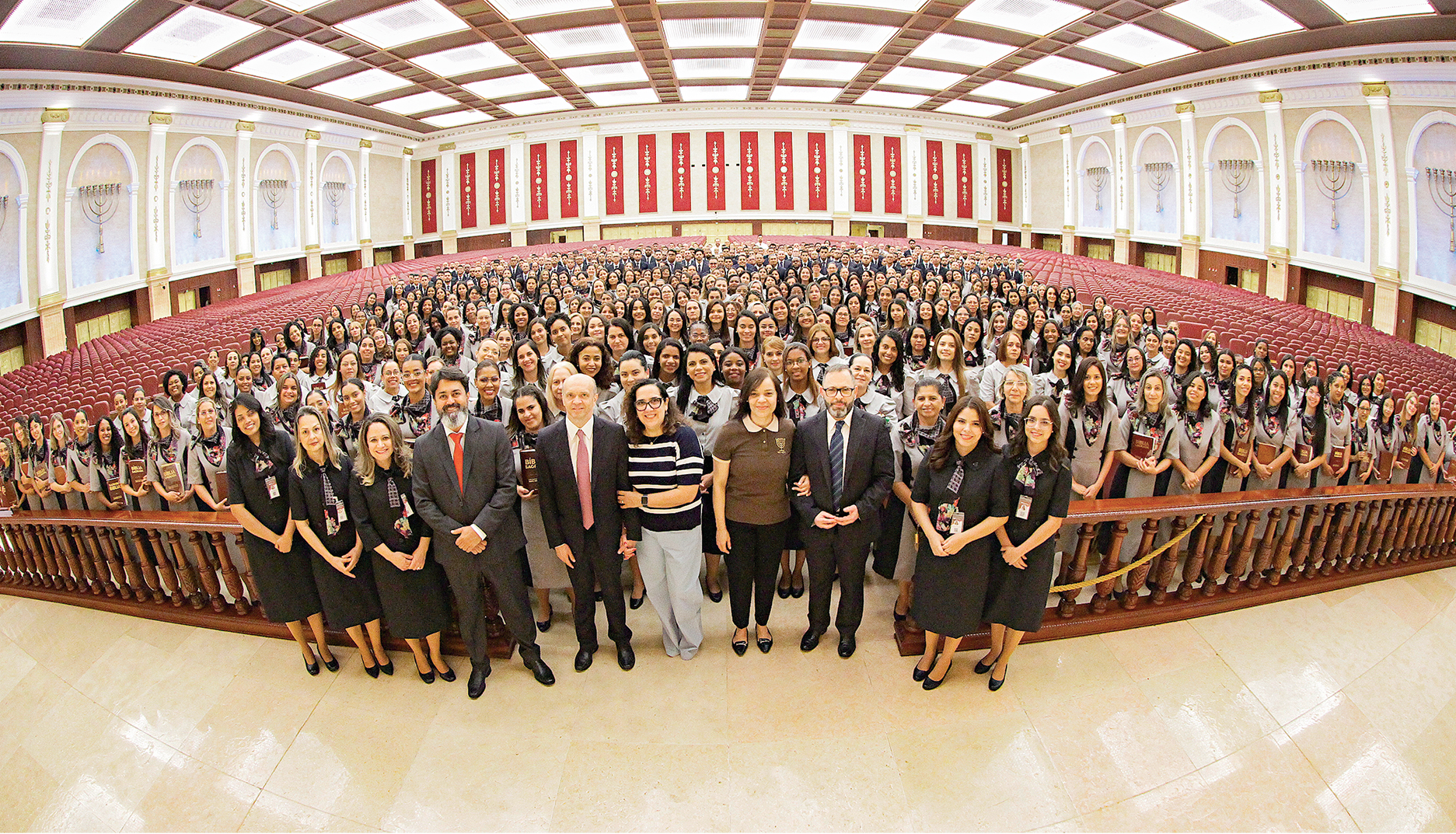 Imagem de capa - Trevas ou Luz: a qual destes reinos você pertence?
