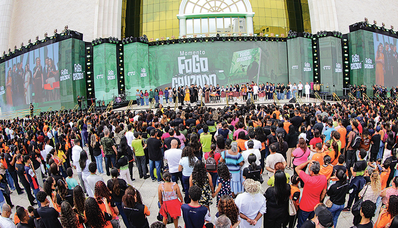 Imagem de capa - Feira do conhecimento bíblico reúne milhares de adolescentes e fortalece a fé