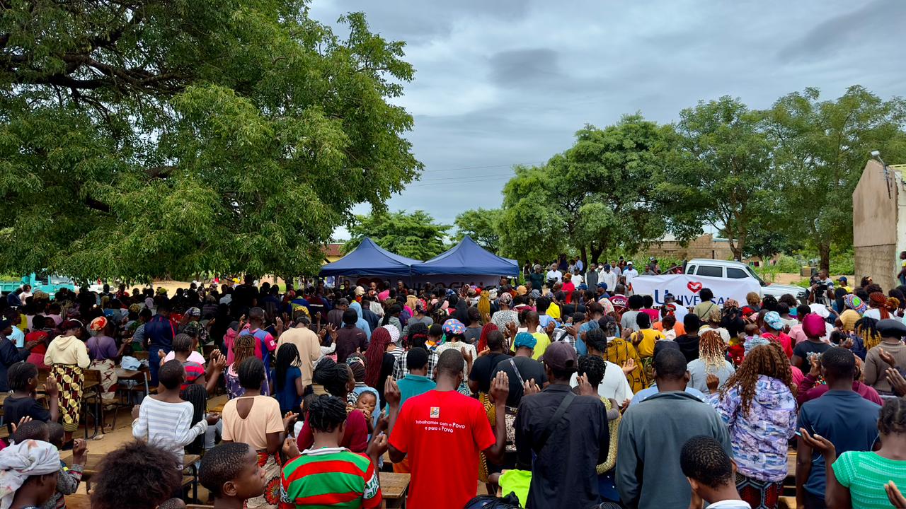 Imagem de capa - Mais de 20 toneladas de alimentos são doadas após enchentes em Moçambique