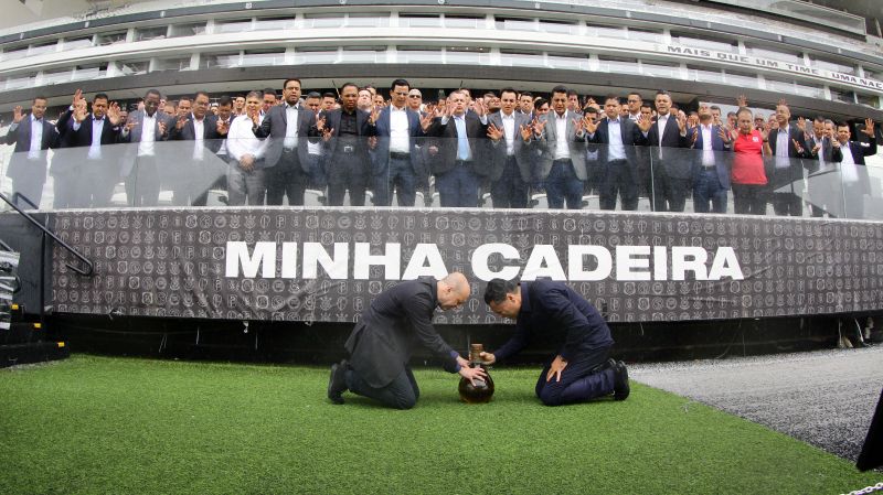 Imagem de capa - Neo Química Arena recebe oração especial para o “Família ao Pé da Cruz”