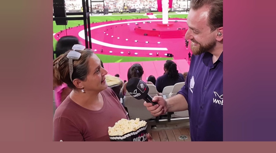 postCom um balde de pipoca na mão, ela contou seu testemunhona categoriaEm SP