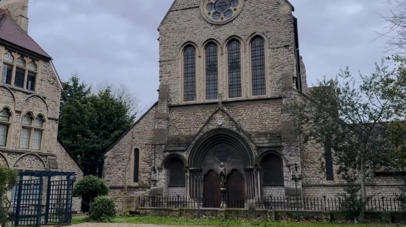 postResistiu às bombas, mas quase sucumbiu à falta do “Ide”na categoriaMissão em Londres