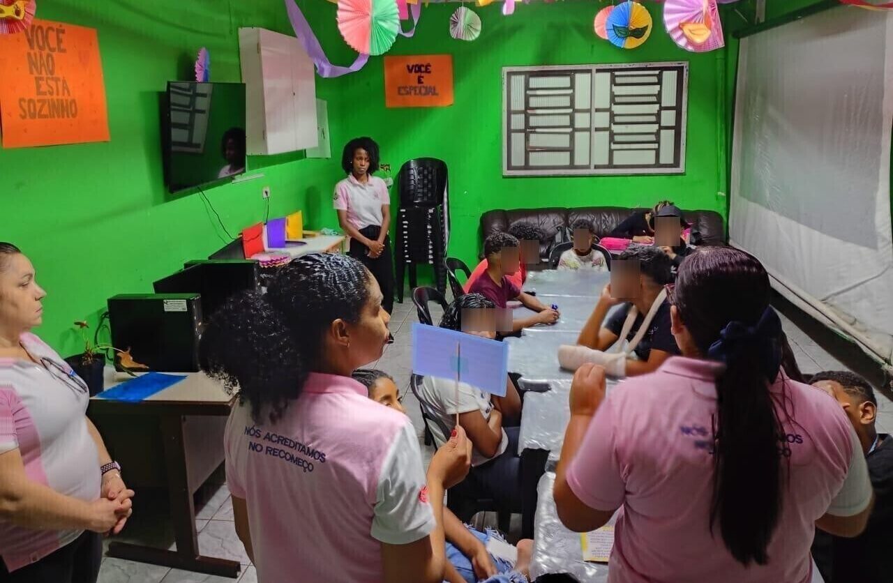 postSocioeducativo realiza ação de autocombate contra o bullying na categoriaEm São Paulo