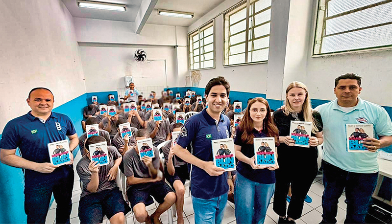 Imagem de capa - Universal Socioeducativo mobiliza 500 voluntários e beneficia 7 mil adolescentes nas férias