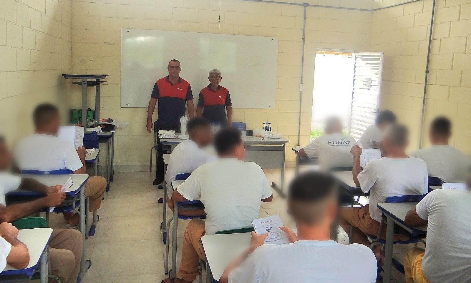 Imagem de capa - UNP promove Curso de Garçom na Penitenciária I de São Vicente (SP)