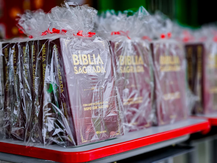 Unisocial promove ação social em Caucaia (CE) com doação de Bíblias (2)