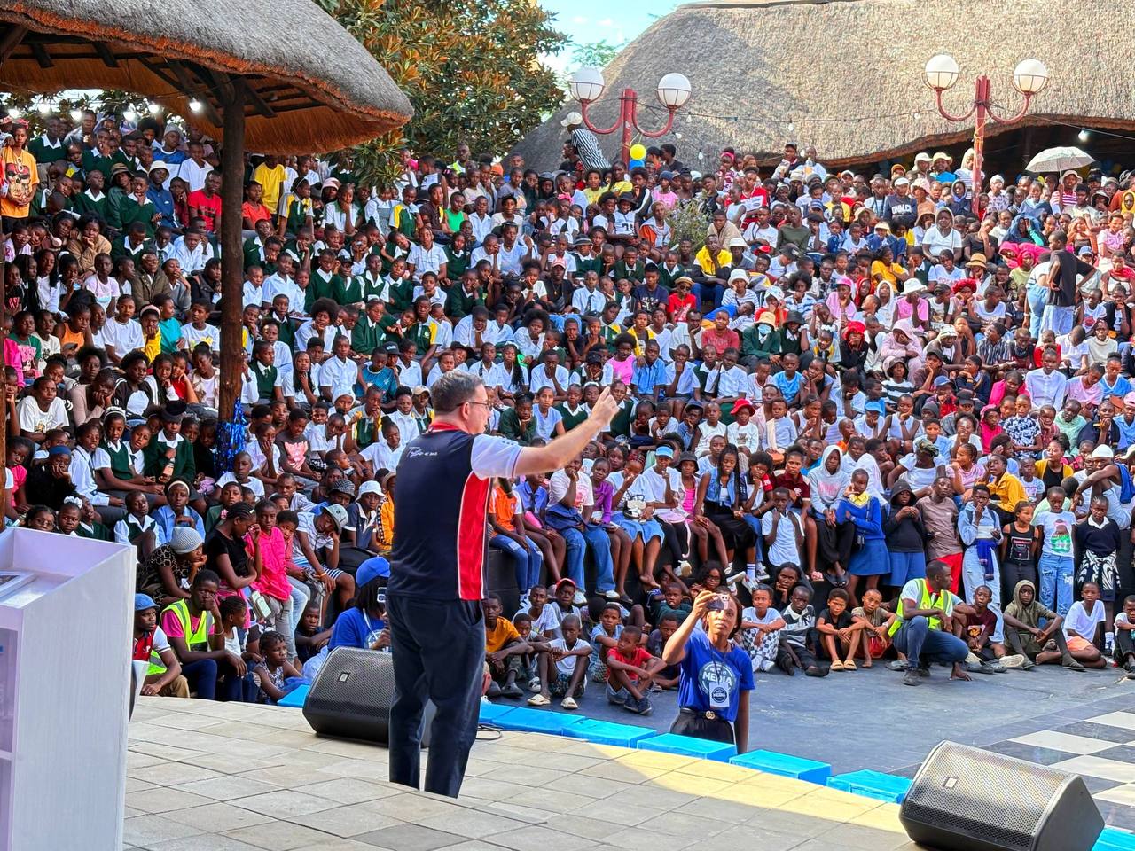Imagem de capa - Evento “Volta às aulas” impactou 15 mil estudantes na Namíbia