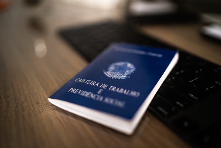 postFevereiro atingiu 6,2 milhões de trabalhadores brasileirosna categoriaDesemprego cresce