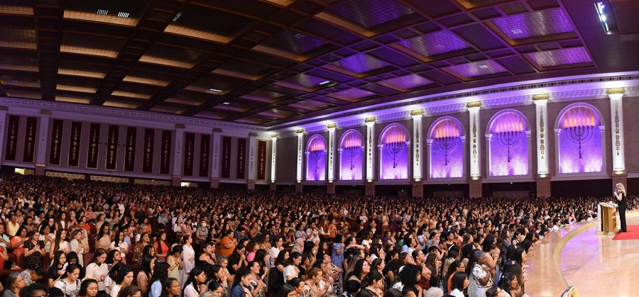 Imagem de capa - Godllywood Autoajuda ensina sobre o novo nascimento e a escolha pelo Reino de Deus