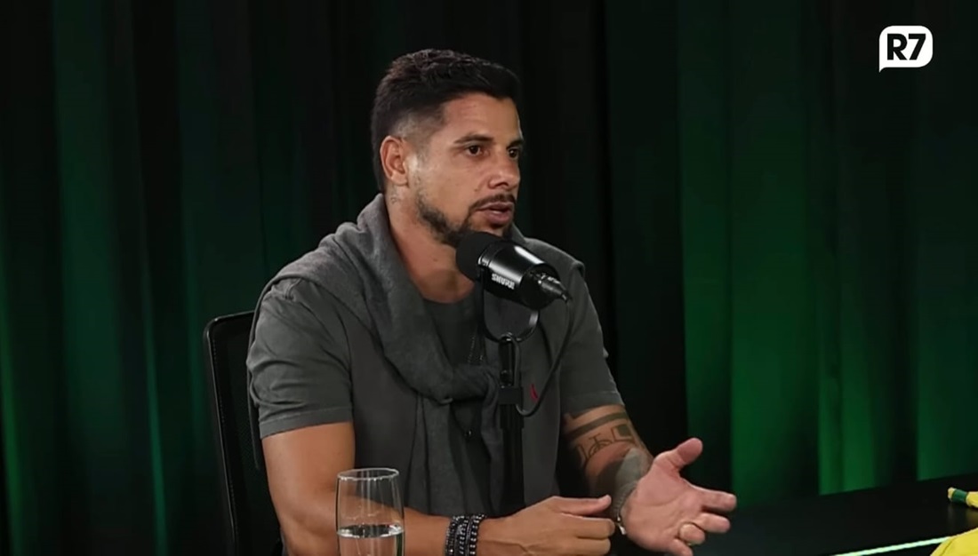 post"Virei alcoólatra no primeiro gole", revela Cicinhona categoriaNotícias