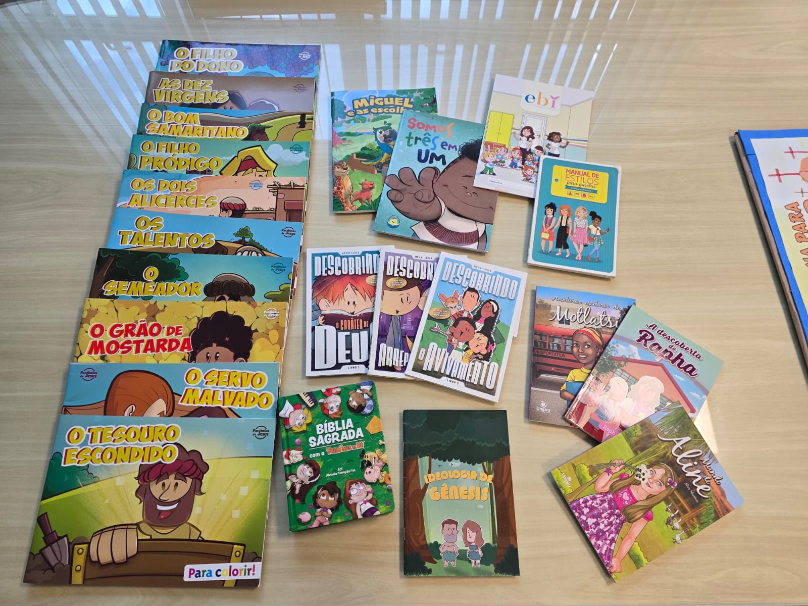 posta partir de 12/04/2026na categoriaA mascote Biblioteca da Fé vai para as Salas