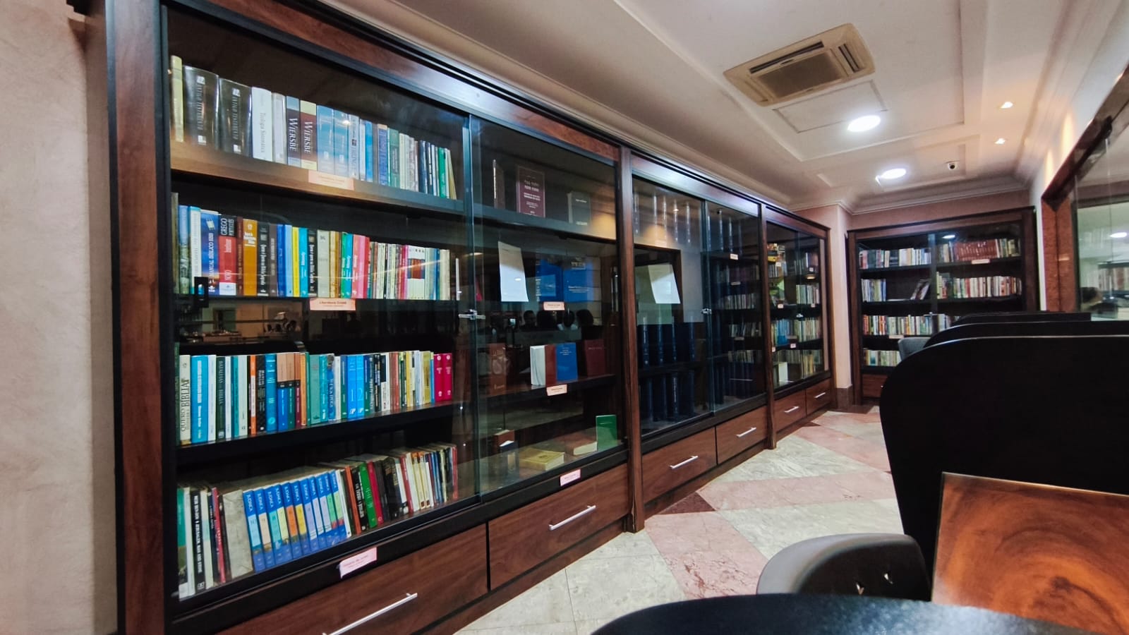 postConheça a 'Sala de Leitura' do Centro Cultural Jerusalémna categoriaNo Rio de Janeiro