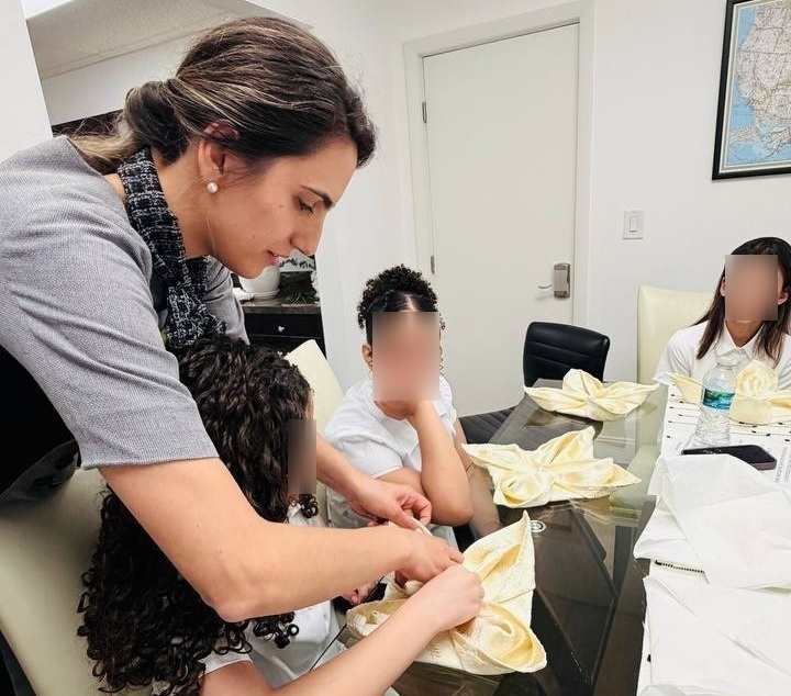 Adolescentes participam do “Um Dia como Ester” nos EUA