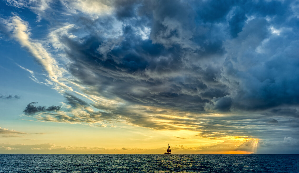 Imagem de capa - Ai de ti