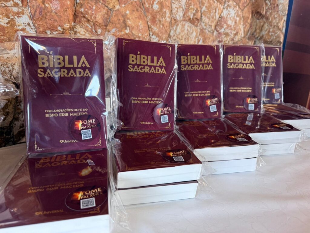 Projeto Fome da Palavra leva Bíblias e conscientização a colégio em Vinhedo (SP)