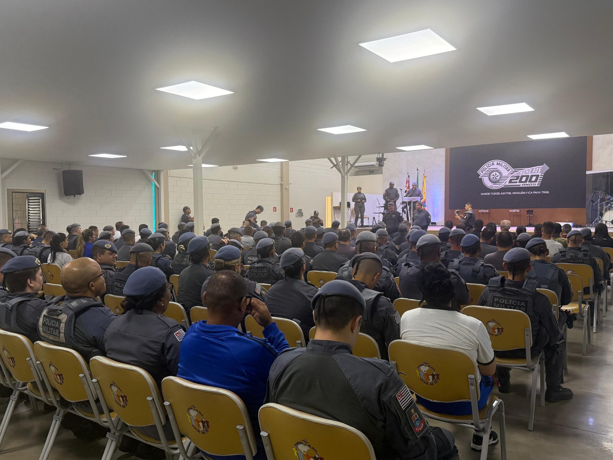 post“Challenge Coin”: Capelania UFP é homenageada pela Polícia Militar e recebe medalha inédita pelo apoio às forças de segurançana categoriaNotícias