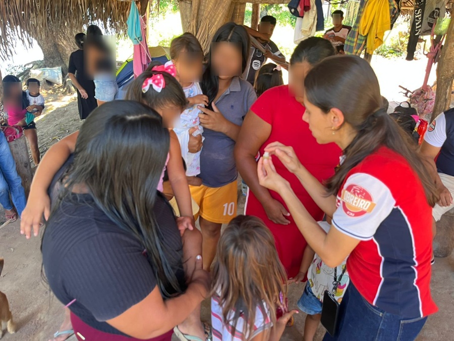 Universal realiza batismo e evangelização em aldeia indígena no Tocantins