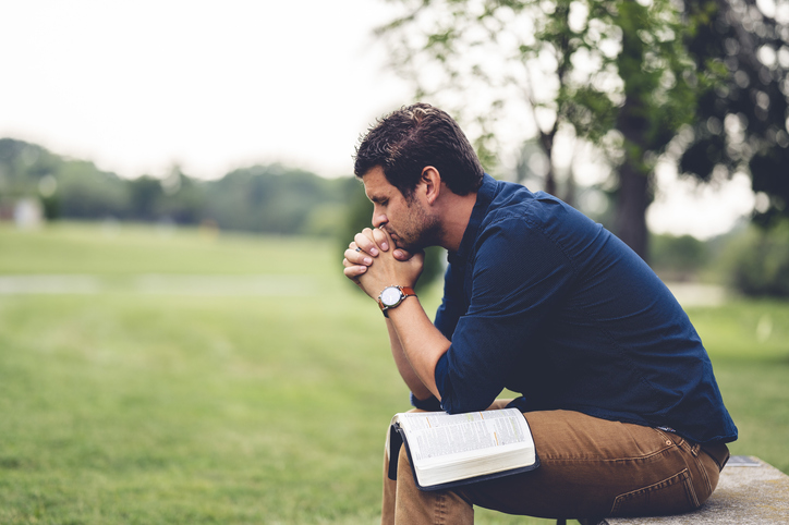 postA oração do Pai Nosso como direção espiritual. Entenda neste estudona categoriaMais do que palavras...