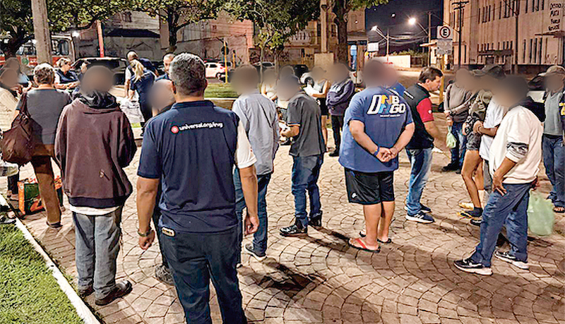 postAnjos da Madrugada beneficia mais de 100 pessoas em Bauru (SP)na categoriaNotícias