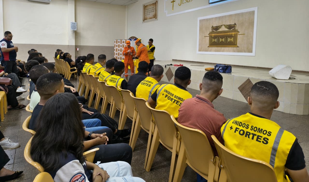 postRealiza treinamento de primeiros socorros a integrantes do Uniforçana categoriaForça Jovem Universal