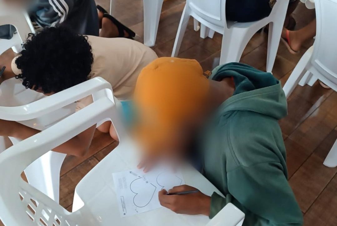 Imagem de capa - Crianças participam de programação educativa promovida pelo USE em Valparaíso de Goiás