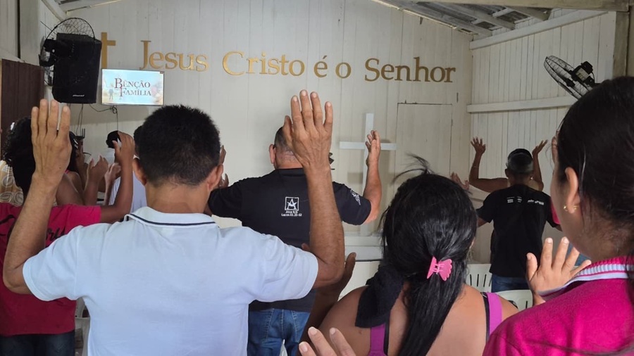 Conheça o núcleo da Universal na comunidade ribeirinha do Paritá, em Moju (PA)