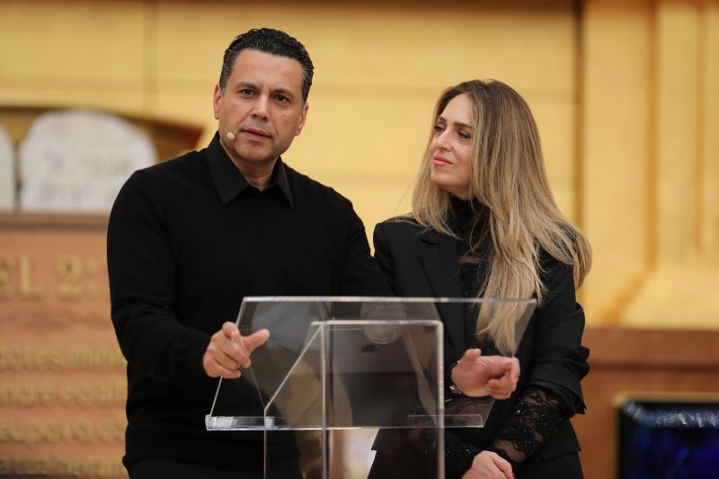 Imagem de capa - Terapia do Amor celebra os 49 anos da Universal com ensinamentos sobre o Espírito Santo e a vida amorosa