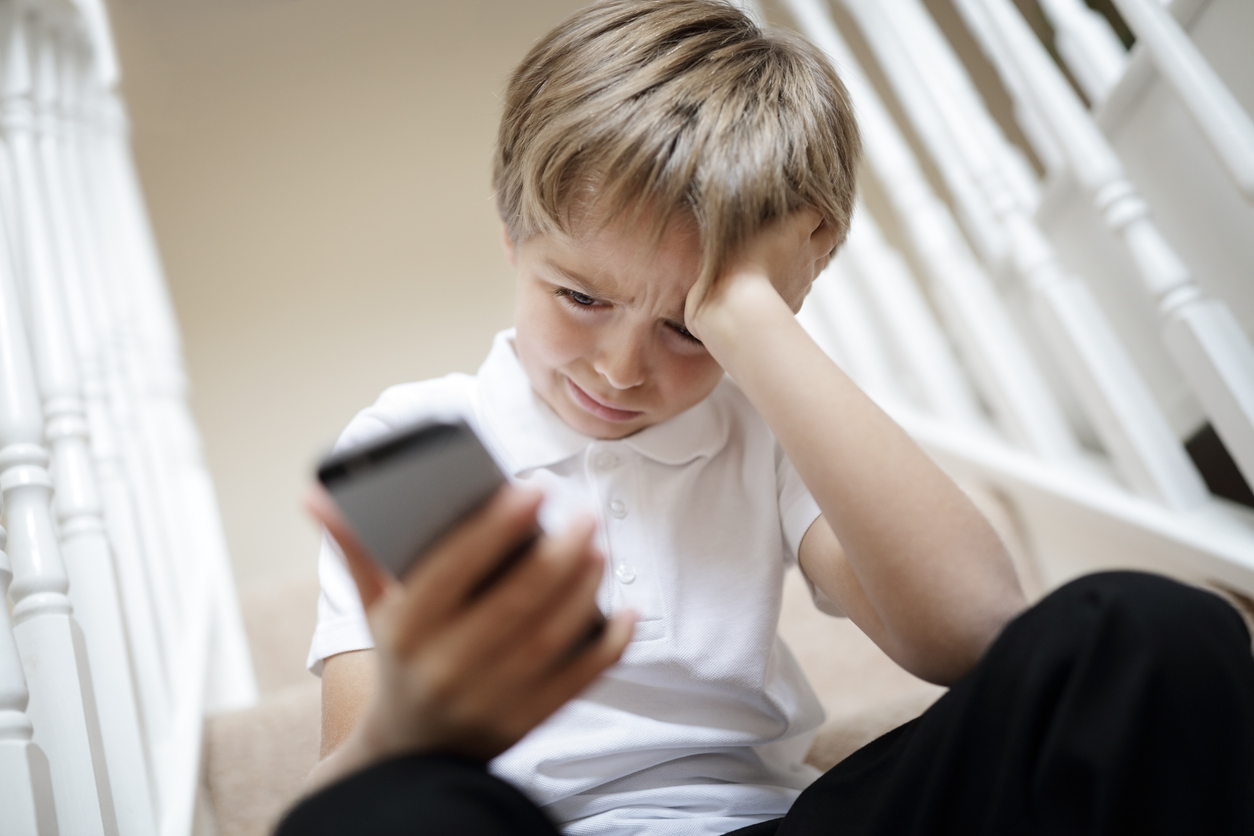 Imagem de capa - Gírias de ódio afetam crianças e adolescentes nas redes sociais