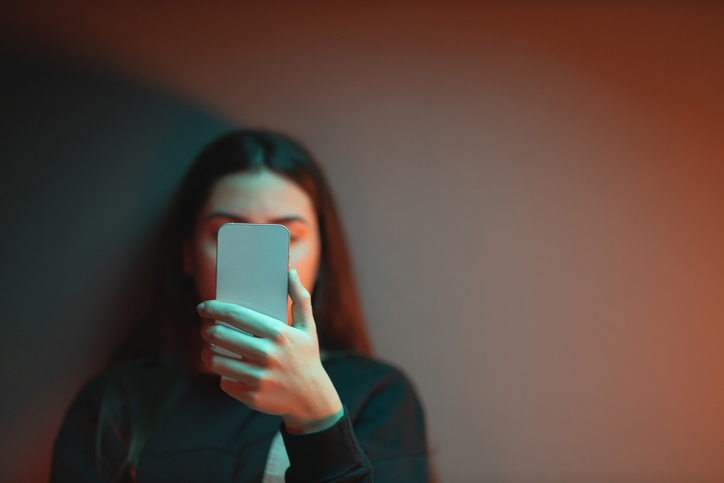 Imagem de capa - A armadilha virtual que ameaça os jovens: como proteger sua família