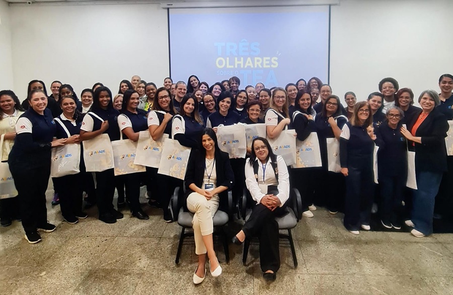 Imagem de capa - EBI capacita educadoras para acolhimento de crianças com autismo