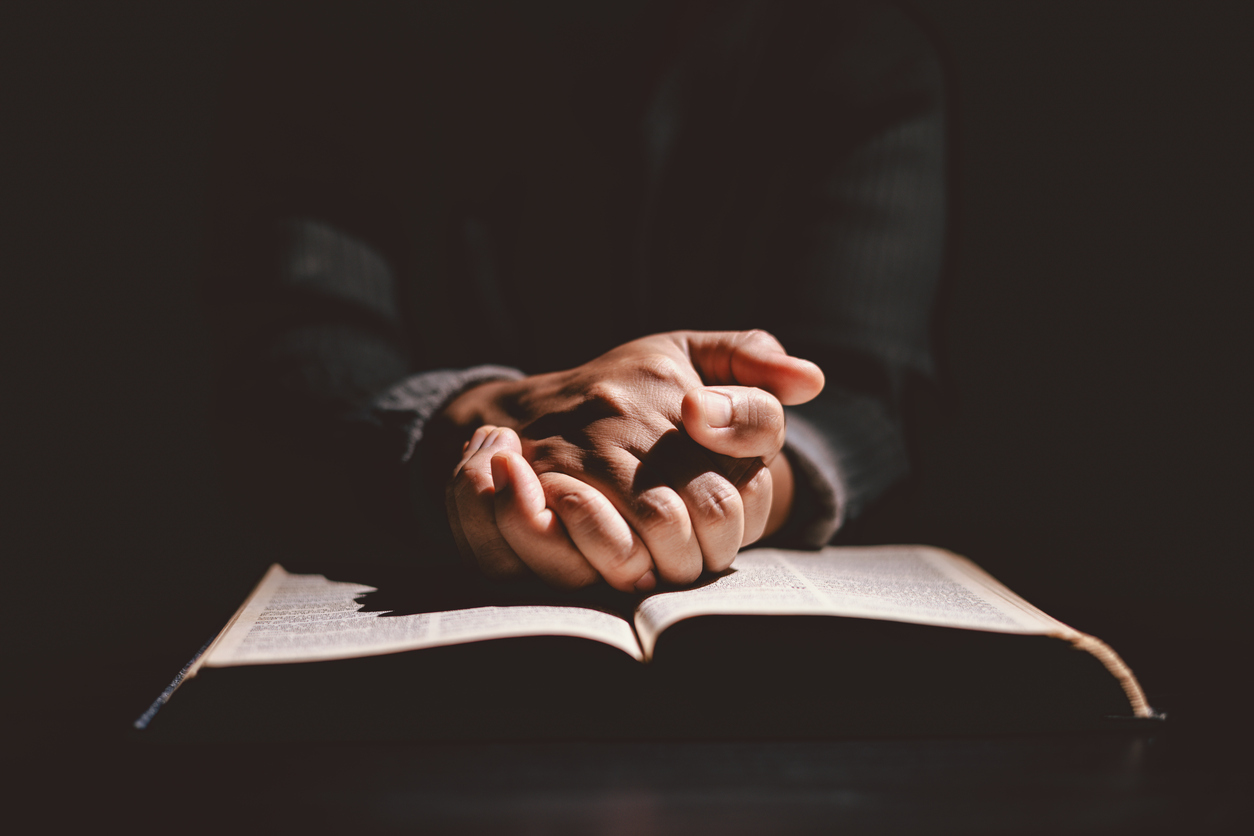 Imagem de capa - Aparenta ser de Deus