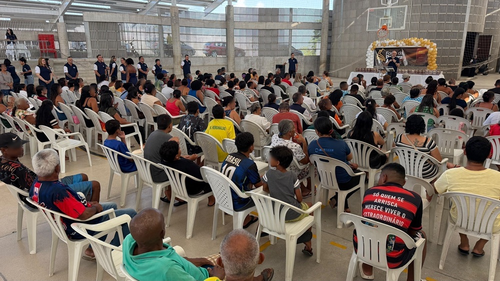 Imagem de capa - Fome da Palavra leva mensagem de fé ao bairro Mãe Luiza, em Natal