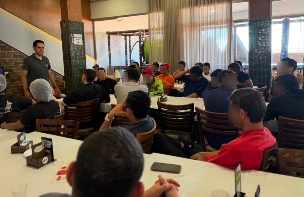 Imagem de capa - Projeto HELP leva palestra sobre saúde mental a restaurante, em Anápolis (GO)