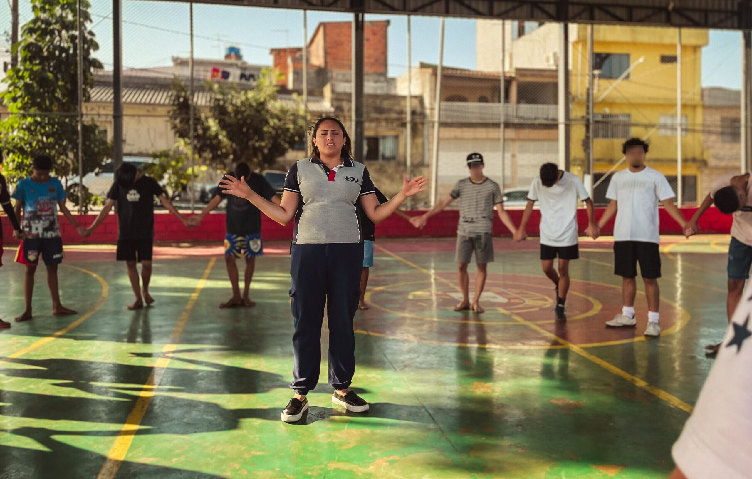 Imagem de capa - Balançando a rede: Projeto Esportes da FJU reúne jovens em Jardim Grimaldi (SP)