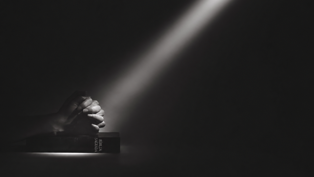 Imagem de capa - Fé sincera ou religiosidade? Entenda a diferença