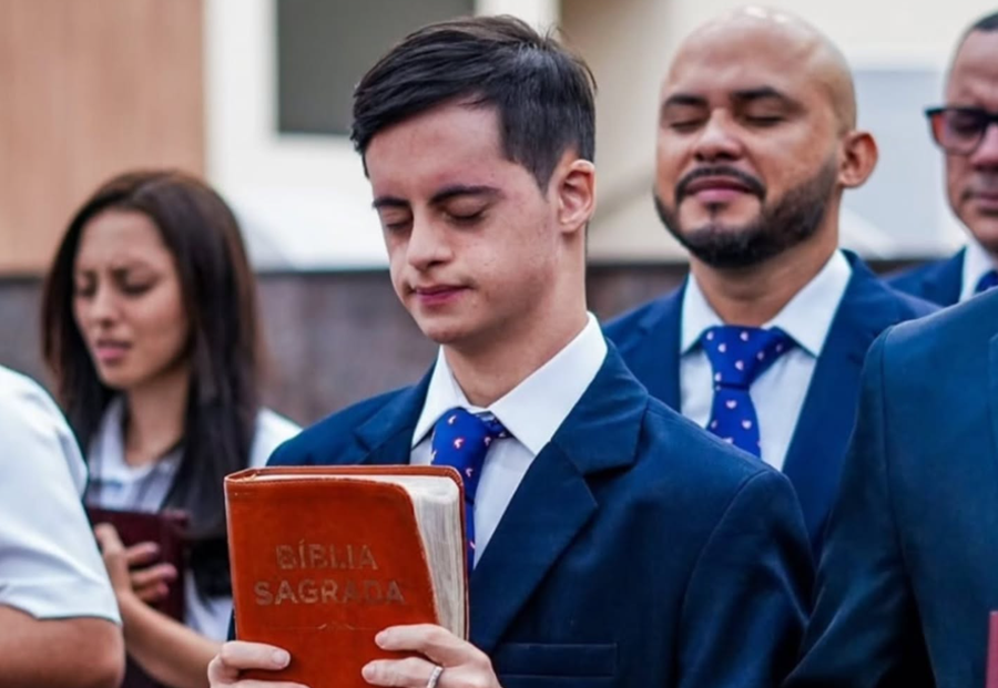 Chamado para servir a fé que não se deixou limitar